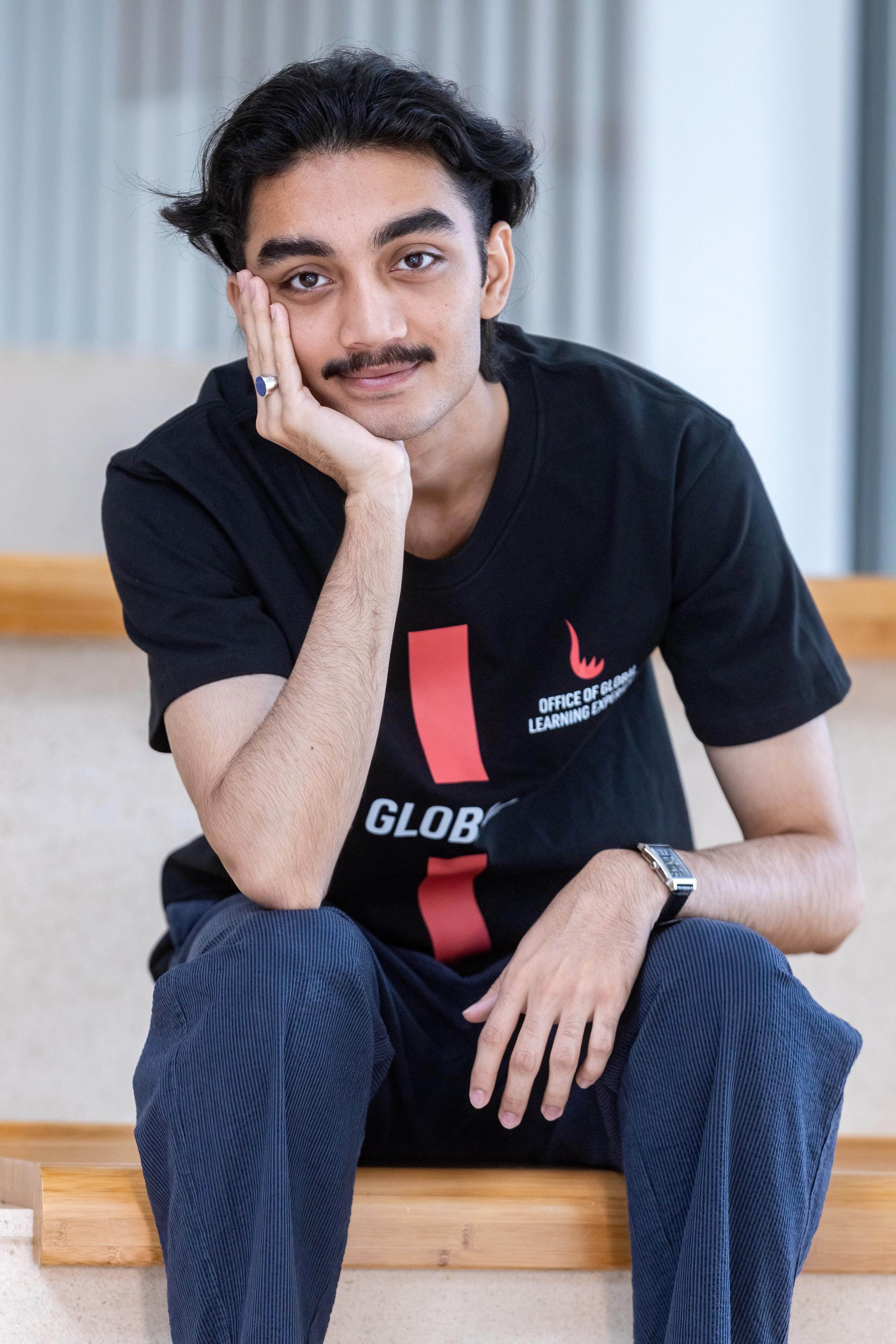 Abbas KHAN